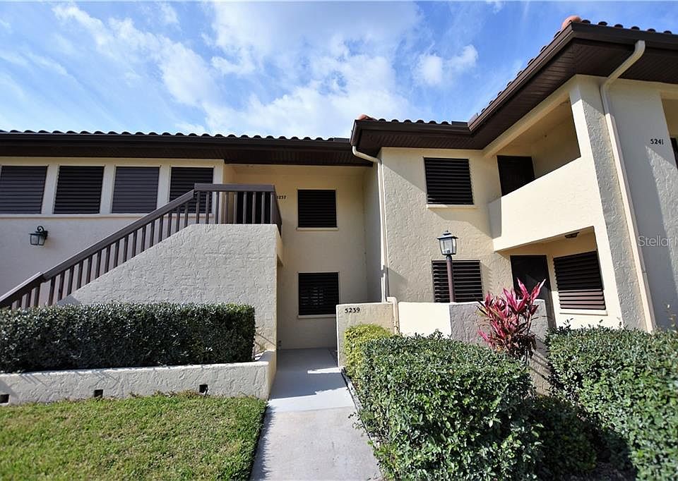1st image of 5239 Lake Village Dr #31
