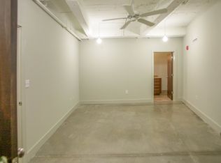 509 W Spring St SUITE 100, Fayetteville, AR 72701