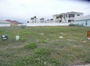 677 Kara Ln, Port Aransas, TX 78373