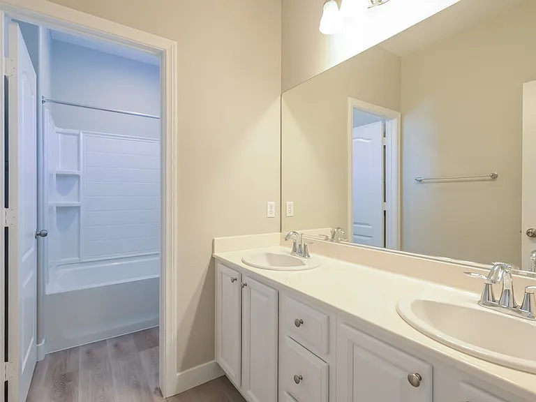 613 Bright Valley Pl — Photo 17