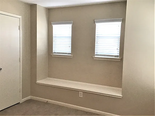 16311 Hayesford Ln — Photo 13