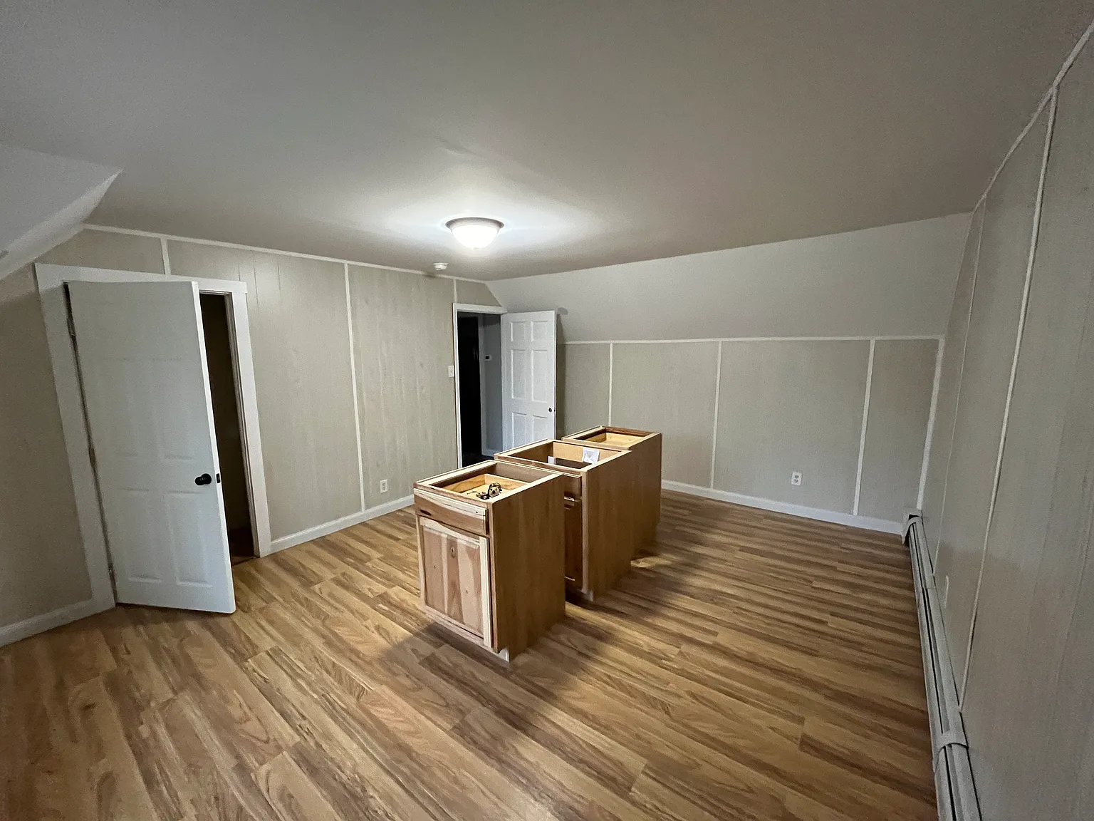 2 bed, 1200 sqft, $2,350 — Photo 4