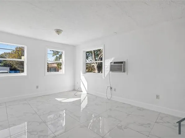 767 NW 35th St APT 1, Miami, FL 33127