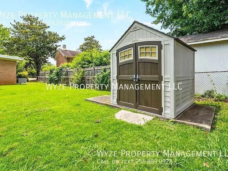 11005 Louis Dr SE — Photo 64