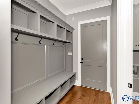 4th image of 4 Payton Oaks Pl SE