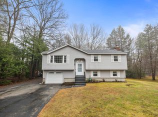41 Walnut Hill Rd, Derry, NH 03038