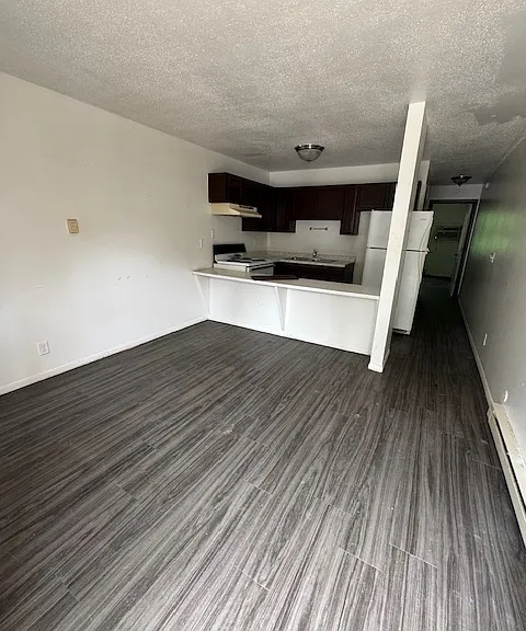 111 Park View Ct #8 — Photo 2