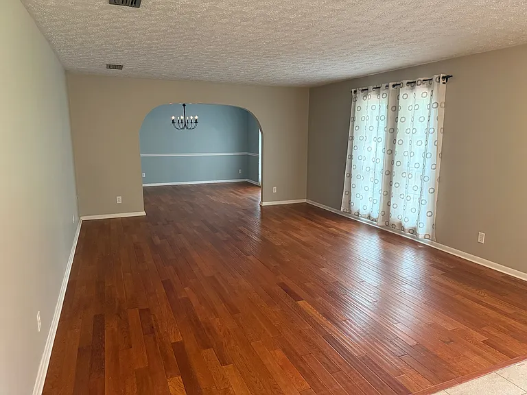 2374 Stafford Dr — Photo 9