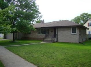 404 N Arbogast Ave, Griffith, IN 46319