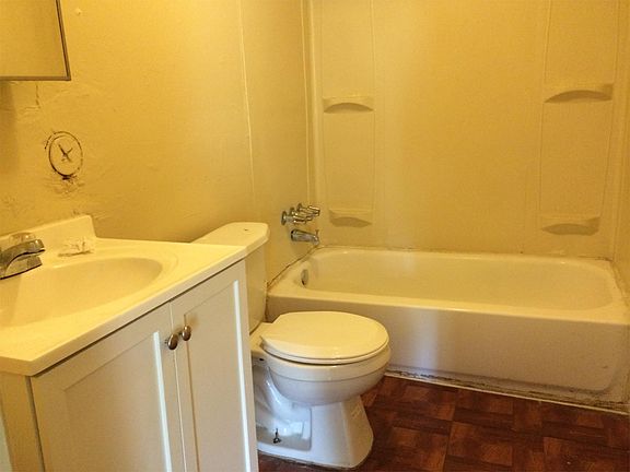 2nd image of 8822 N 1st St APT T