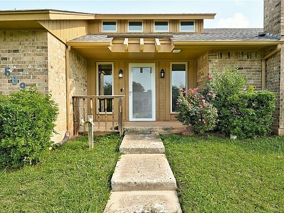 5th image of 609 NW 140th St