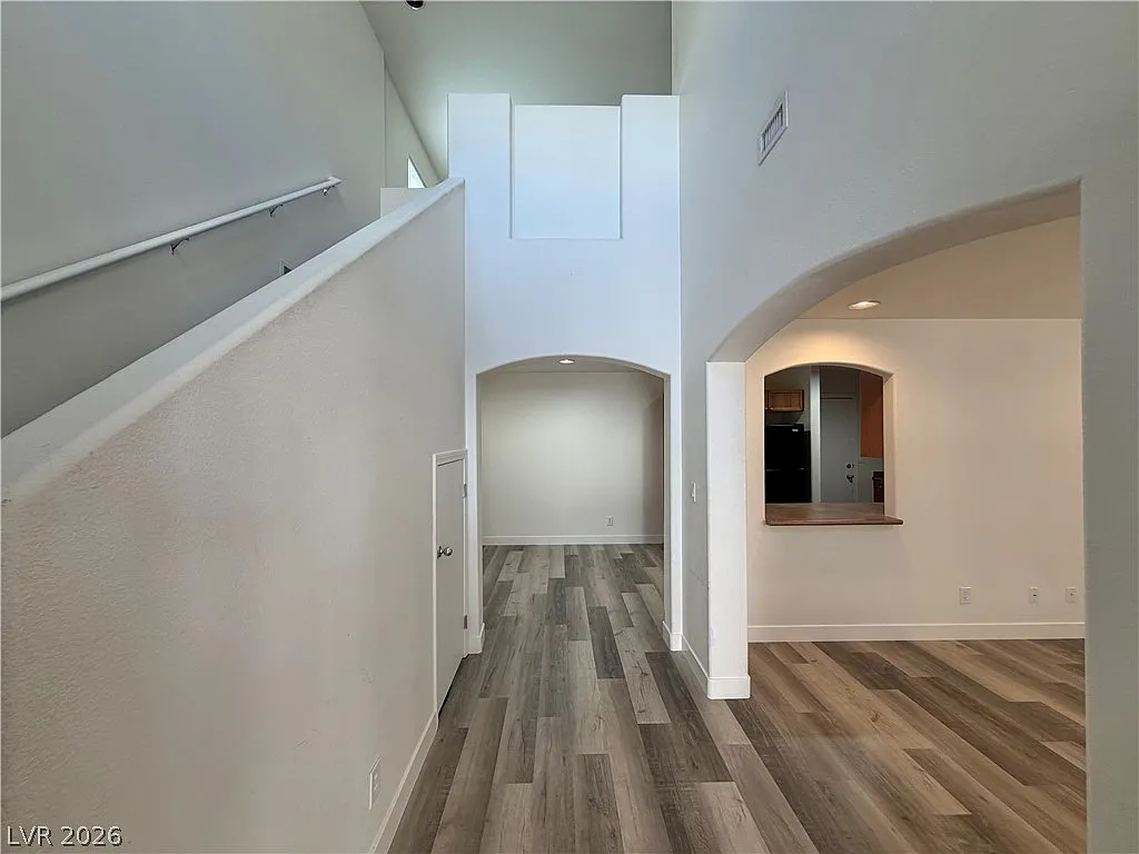 3 bed, 2.5 bath, 1451 sqft, $1,750 — Photo 4