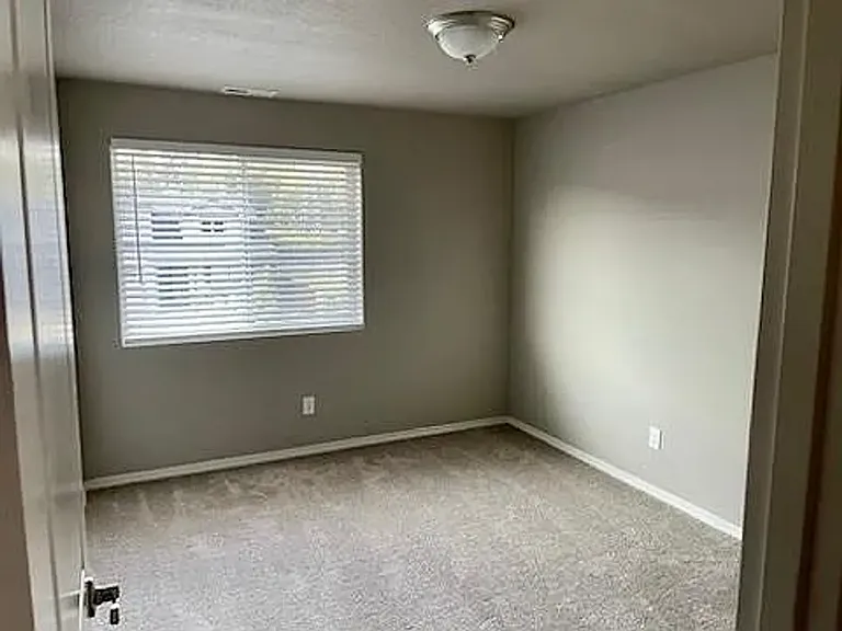 2384 23rd Ave NW — Photo 14
