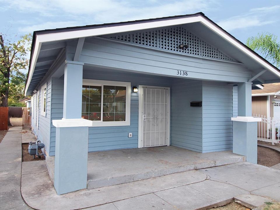 1st image of 3138 E Illinois Ave