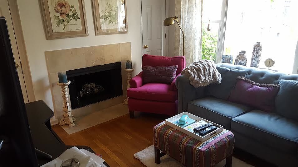 2nd image of 681 1/2 W Wrightwood Ave APT 3E