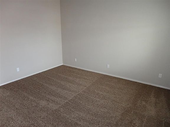 4th image of 7240 Long Meadow Dr