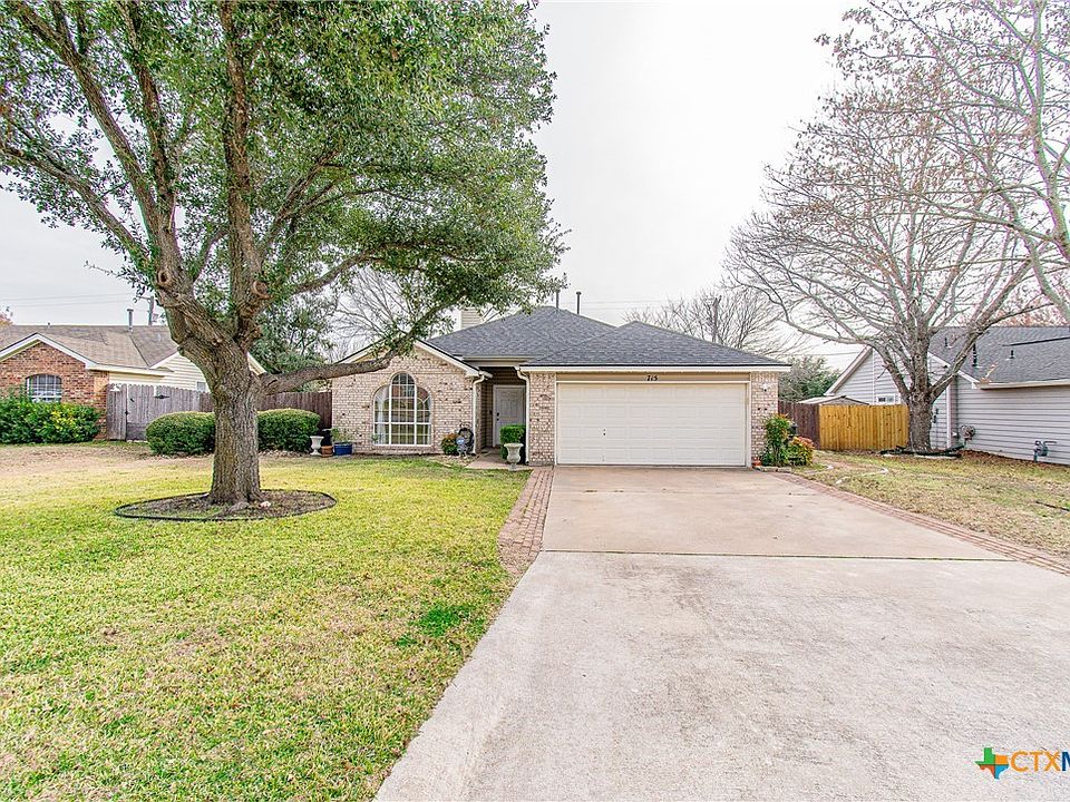 1st image of 715 Twin Oaks Dr