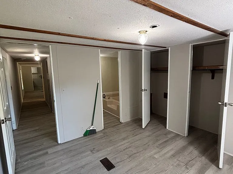 320 Dreher Rd — Photo 8