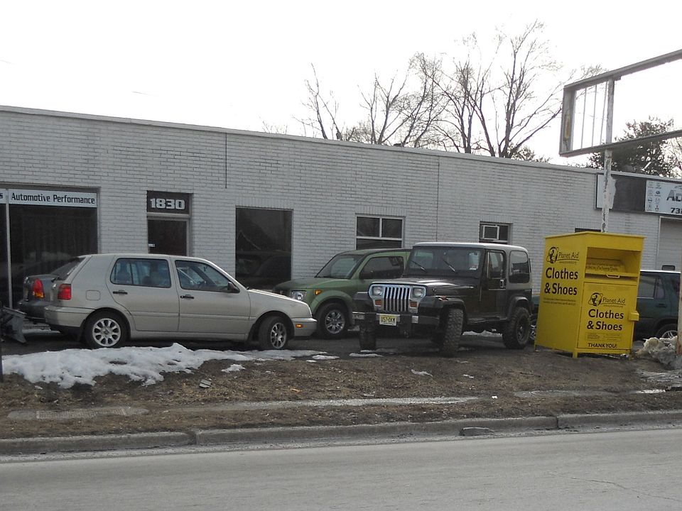 1st image of 1830 Woodbridge Ave