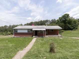 579 Elijah Cir, Martinsville, VA 24112
