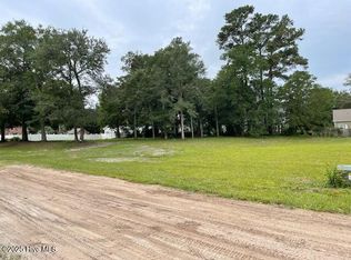 1845 Oak Harbour Dr SW, Ocean Isle Beach, NC 28469