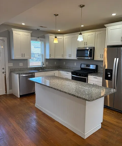 38 Branch St #A — Photo 2