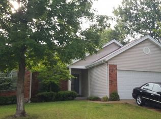 201 Carina Ct, Ballwin, MO 63021