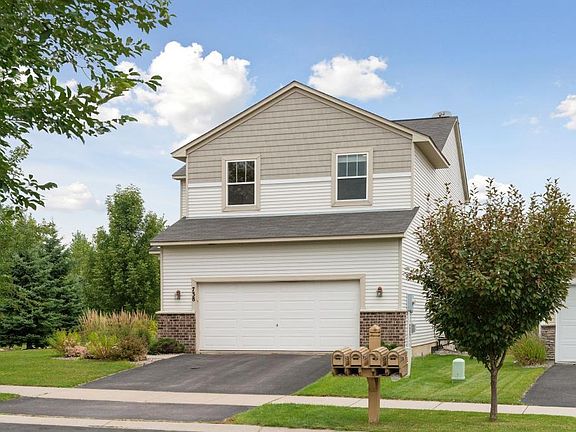 2nd image of 738 Lenox Dr