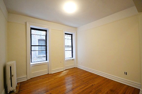 5th image of 500 Cathedral Pkwy APT 3A