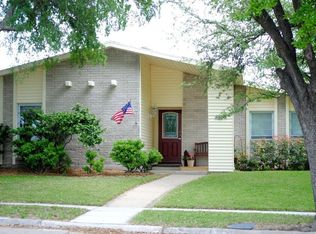 5008 Blair Oaks Cir, The Colony, TX 75056