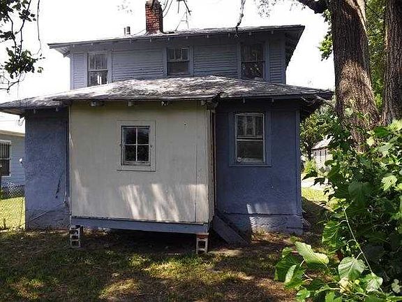 1707 Richmond Ave