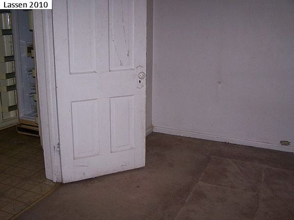 5th image of 321 Delwood St