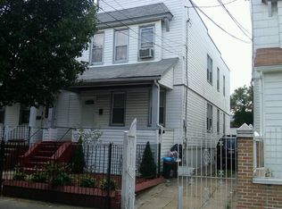 162 Pine St, Brooklyn, NY 11208