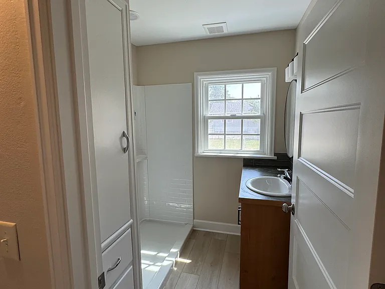 1844 S 2nd Ave — Photo 10