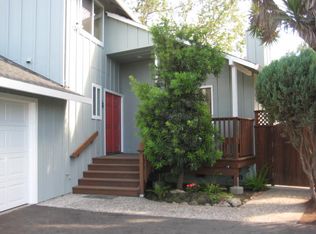 30 College Rd, Watsonville, CA 95076