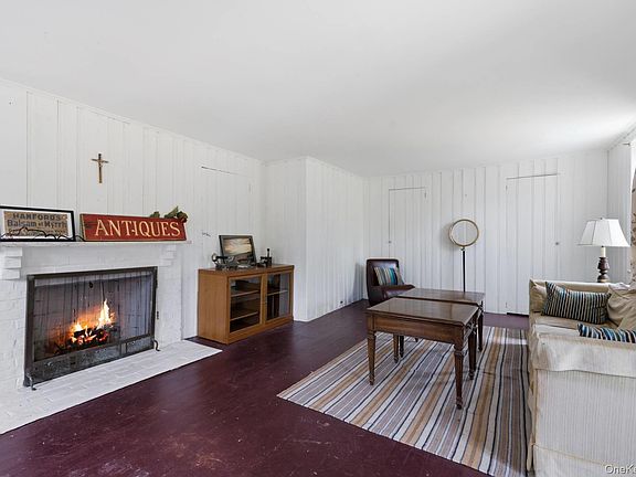 2nd image of 1680 N Sea Road