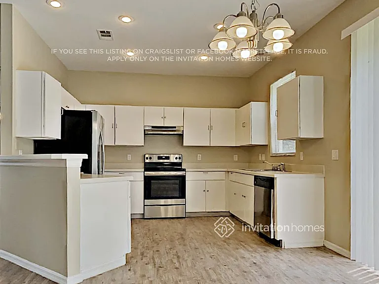 2762 Cullens Ct — Photo 8