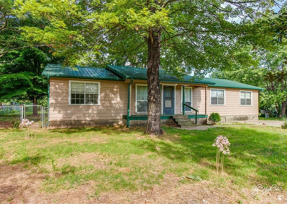 1st image of 1149 S Lake Sequoyah Dr