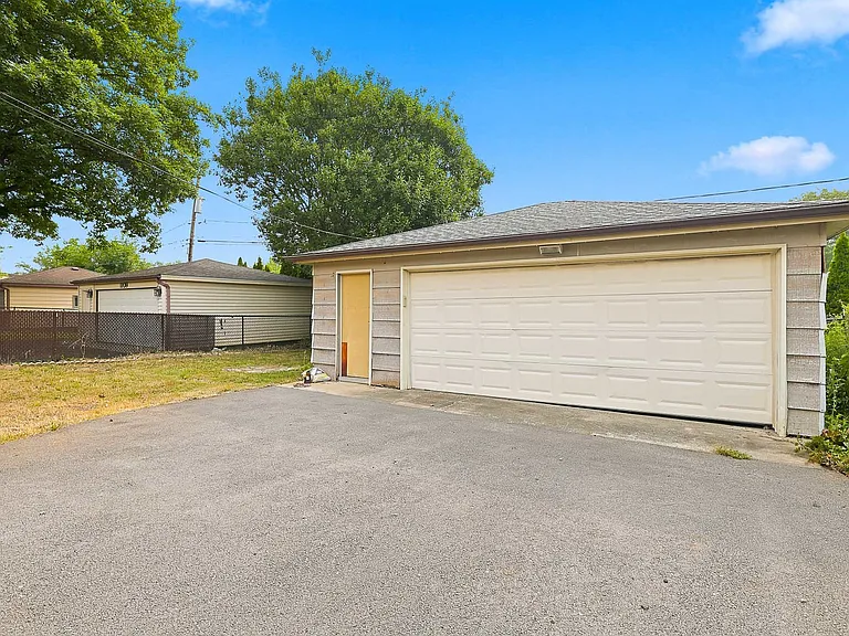 1113 S Haddow Ave — Photo 24
