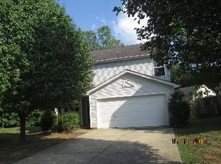 405 Goosedown Ct, Charlotte, NC 28216