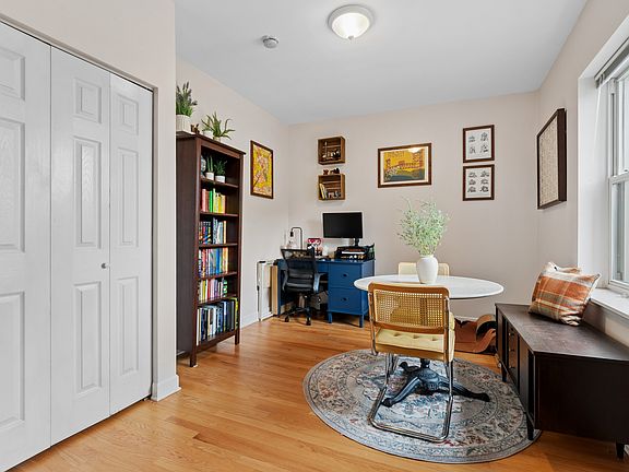 2nd image of 4455 N Rockwell St APT 2