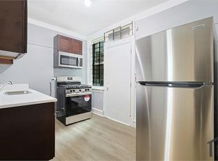 1403 W 80th St #1W, Chicago, IL 60620