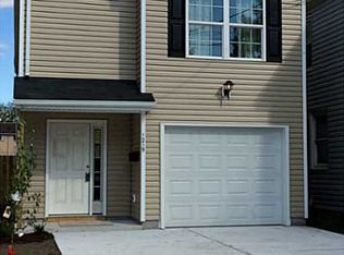 1219 Commerce Ave, Chesapeake, VA 23324