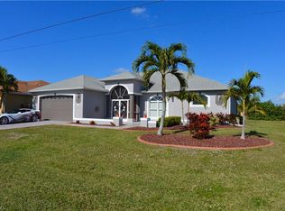 1409 NE 2nd St, Cape Coral, FL 33909