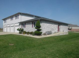 1319 Lemna Ave APT 3, Bourbonnais, IL 60914