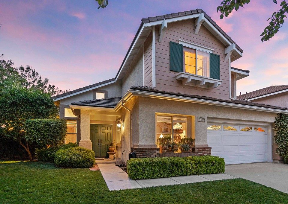 1st image of 27503 Courtview Dr