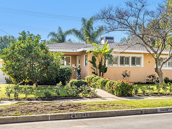 3rd image of 16642.5 Los Alimos St