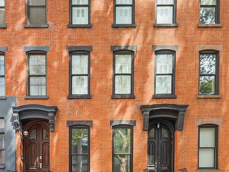 548 State St #PARLOR — Photo 34