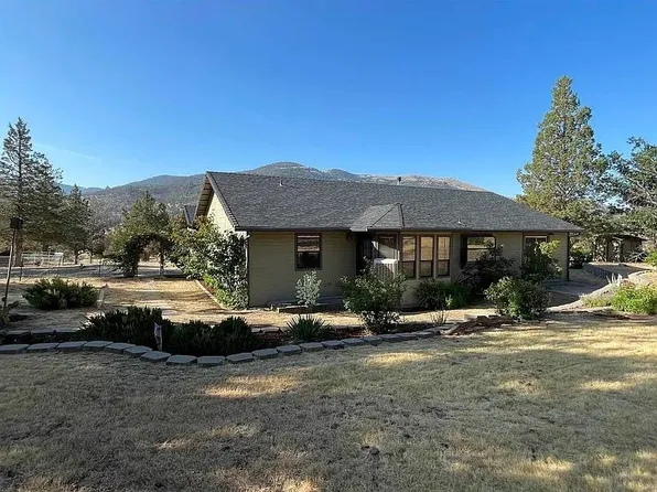 9712 Ager Beswick Rd, Montague, CA 96064