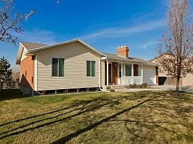 3rd image of 10318 S Silver Willow Dr